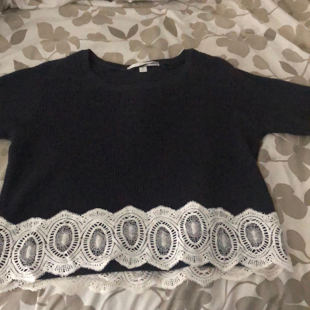 LC sweater